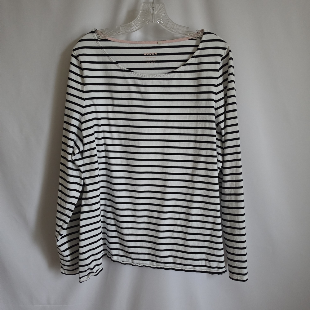 Boden Black & White Striped Long Sleeve Tee